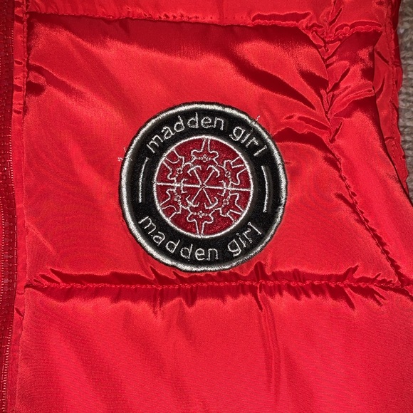 Madden Girls Sleeveless Jacket - Picture 3 of 4